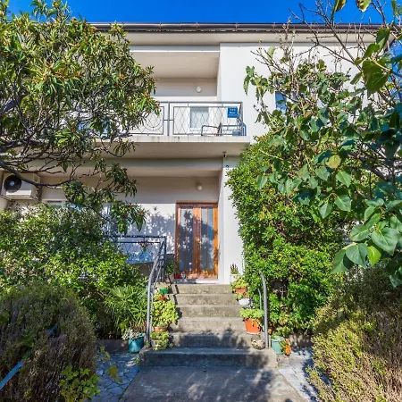 Apartment Drago