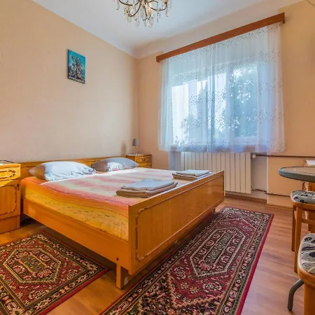 Apartment Drago *