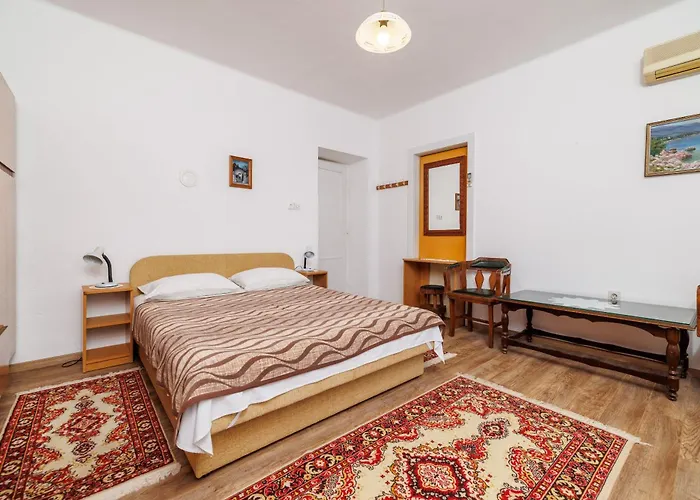 Drago Lägenhet Novi Vinodolski